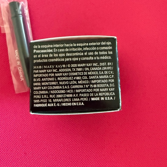 Mary Kay Gel Eyeliner w/ Expandable Brush – Jet Black (New in Box) - Picture 2 of 5